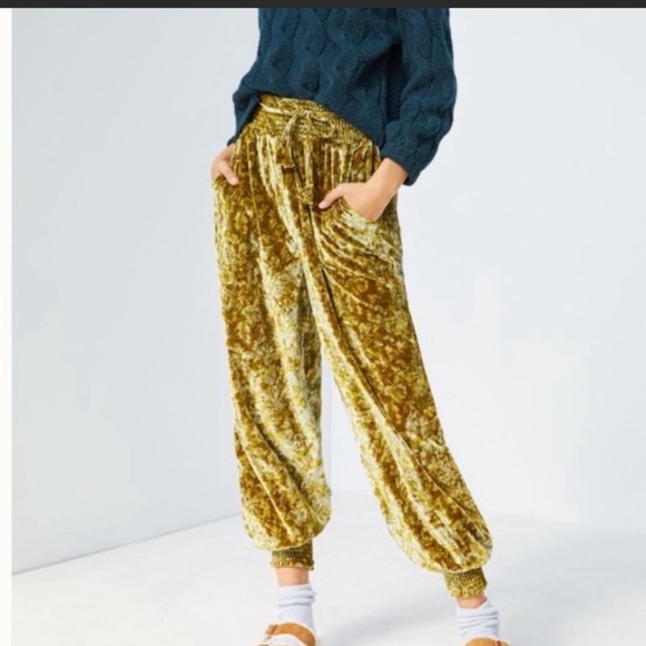 Anthropologie Pants - NWT velvet lounge pant anthro